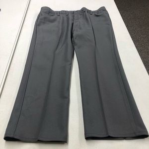 Wrangler 46x30 Regular Fit Straight Leg Men’s Gray Pants